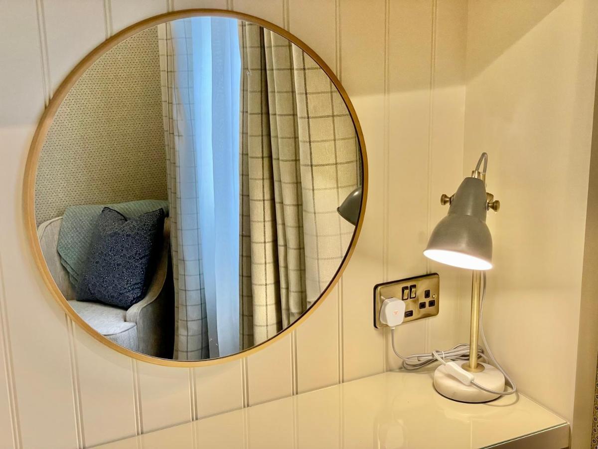 Stay At No 4 York Centre Ngoại thất bức ảnh